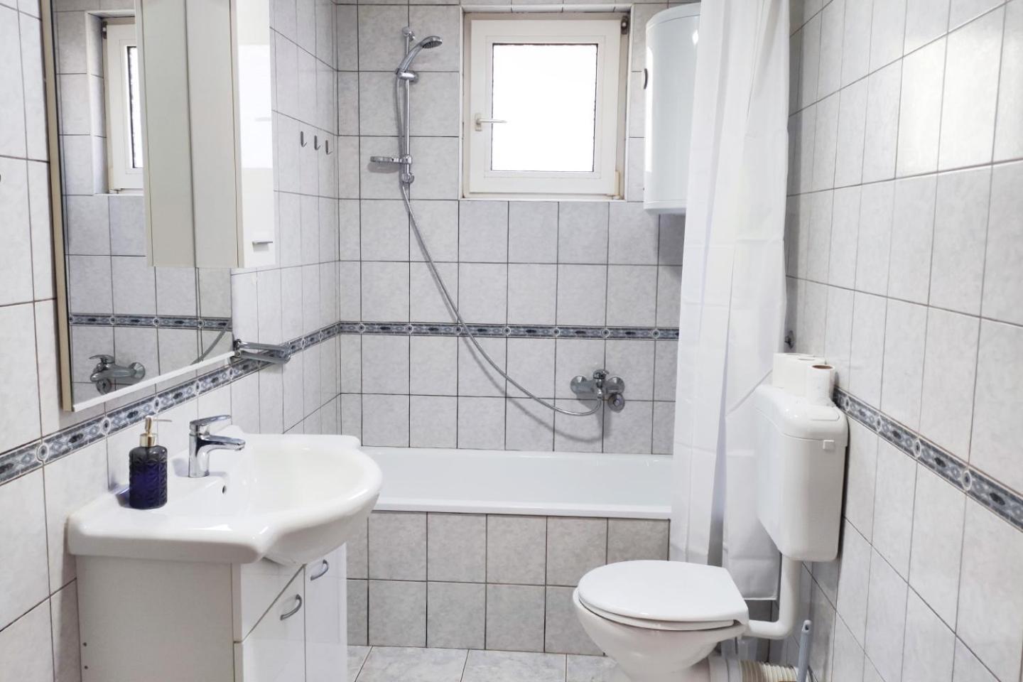 Farah Apartment Mostar Exterior photo